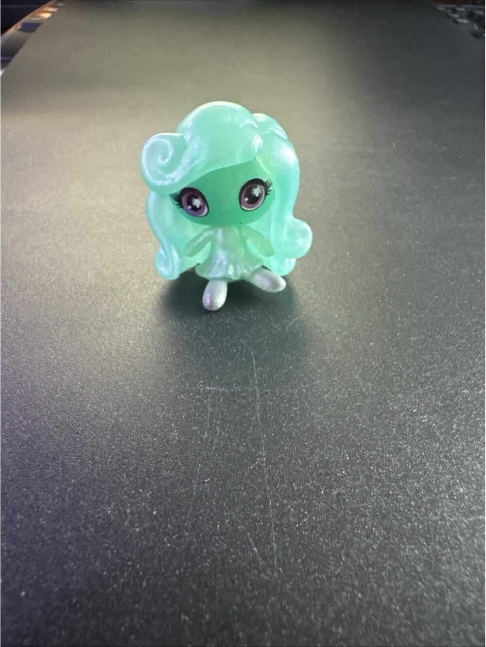 Mattel 2015 Monster High Minis Series 1 Getting Ghostly Twyla Figure